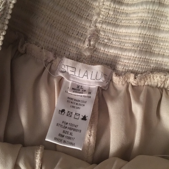 Shorts - Picture 6 of 7